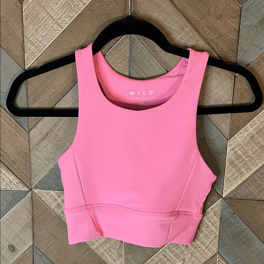Wilo the Label Vibrant Pink Women's Crop Top/Sports Bra, size XS